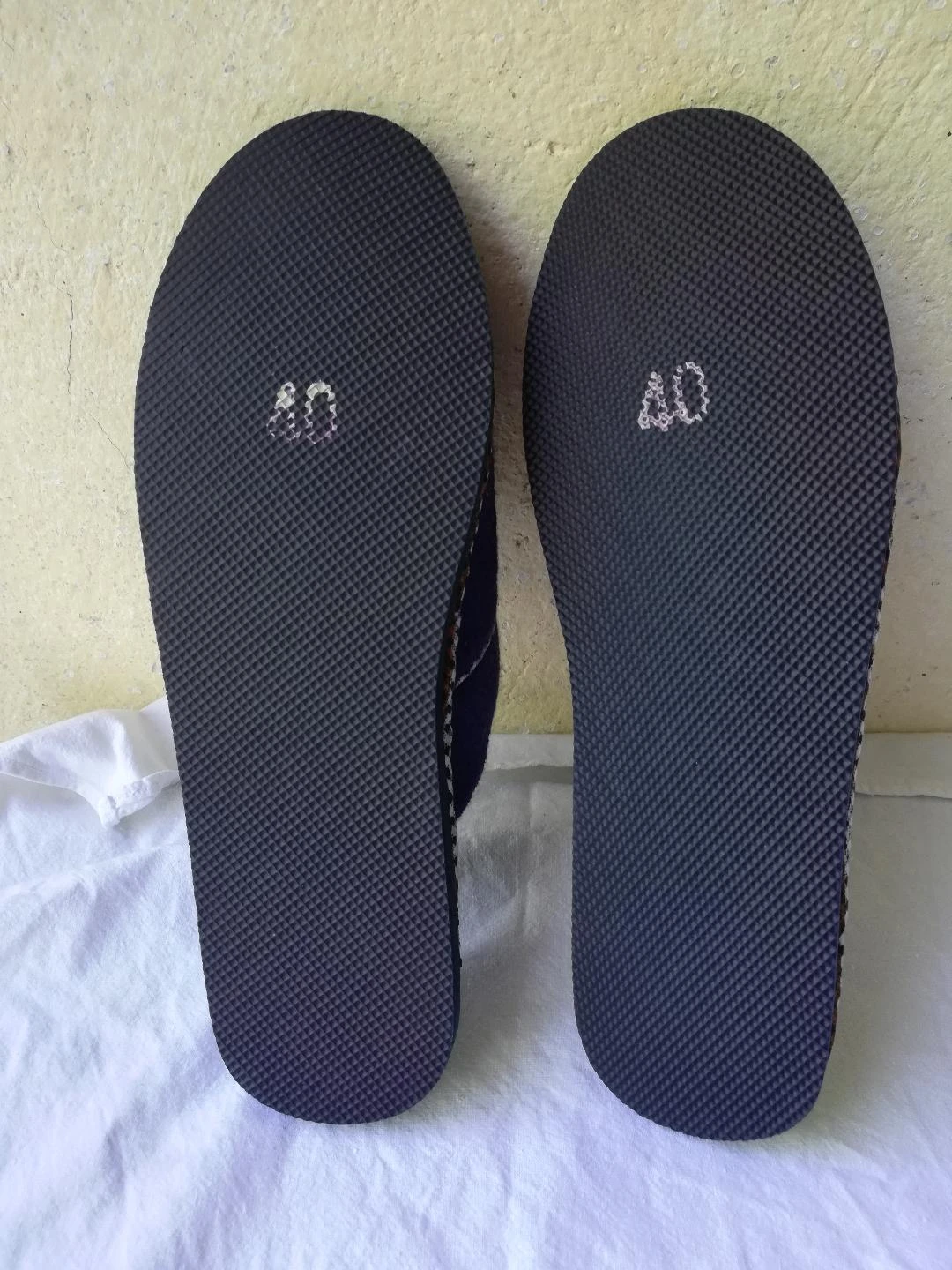 Pantufas-Mulas abertas na frente em esponja Marine tamanho 40- novas – photo 8